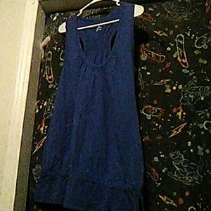 Piper and blue 2X tank